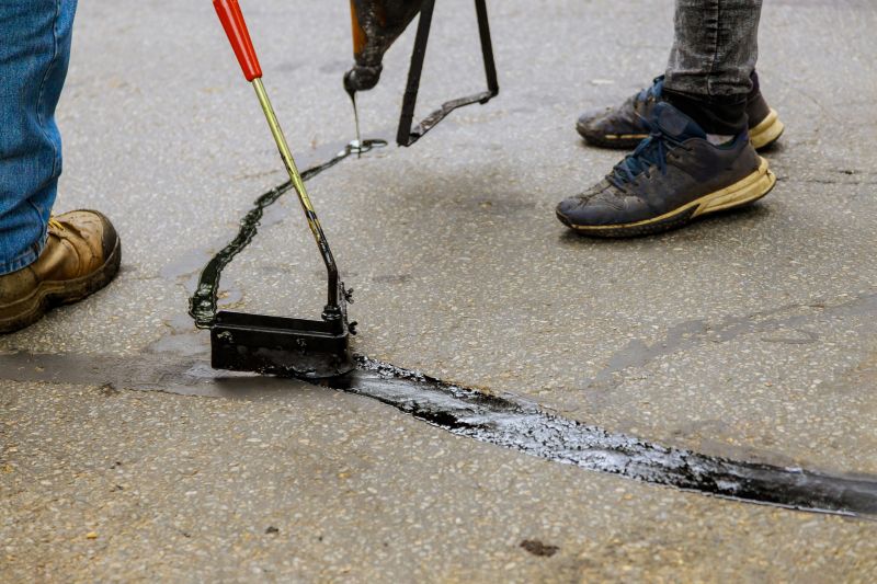 Driveway Crack Sealing Contractors